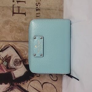 Kate Spade Cara Wellesley Wallet (As Is)